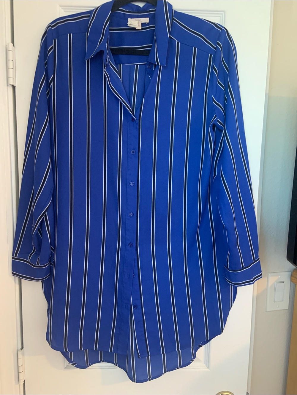 Como Vintage Royal Blue and White Vertical Stripe over sized Button-Down Shirt